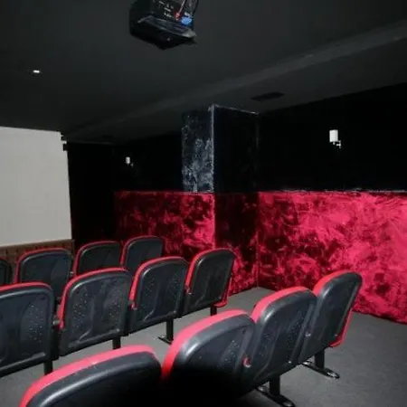 5* Apartments Crown City דירה