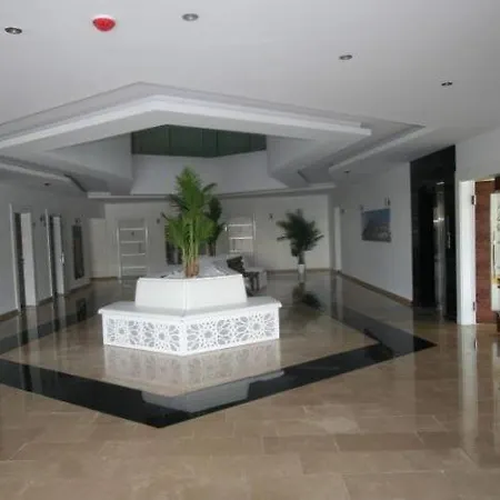 5* Apartments Crown City דירה *