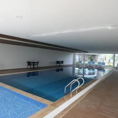 5* Apartments Crown City דירה אבסלאר