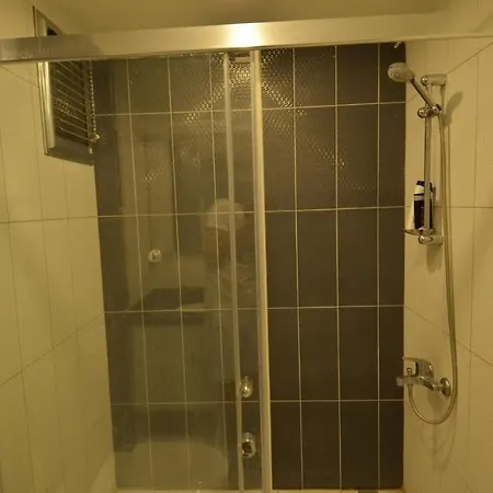 דירה 5* Apartments Crown City אבסלאר